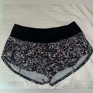 lululemon speed up shorts 2.5”